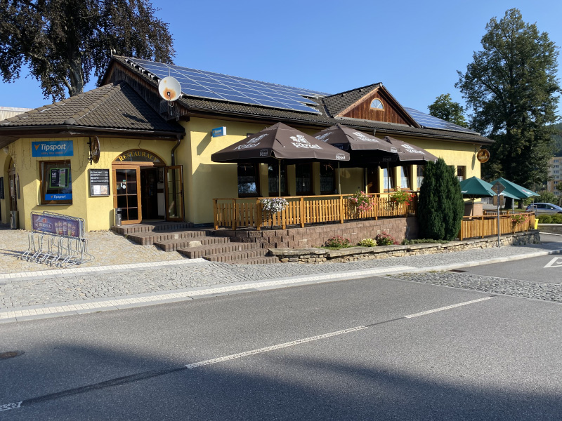 Stezka korunami stromů Lipno je první a jediná v České republice. Stezka korunami stromů Lipno je první a jediná v České republice.