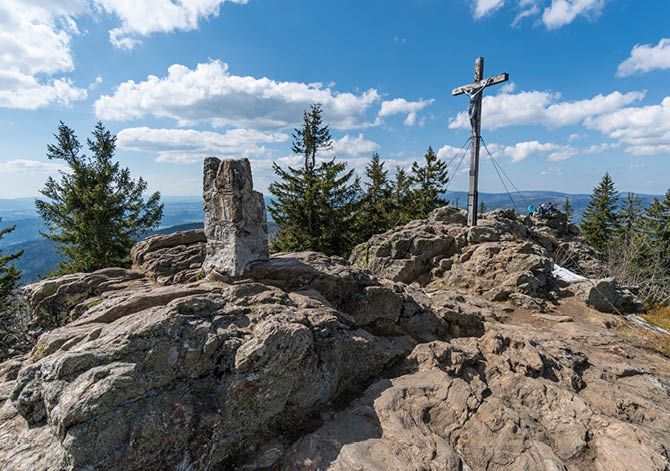Gipfel des Gro en Rachel (Bayerischer Wald, Niederbayern, Deutschland).